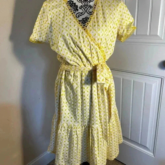Gibson Latimer Eyelet Dress NWT - Picture 3 of 11